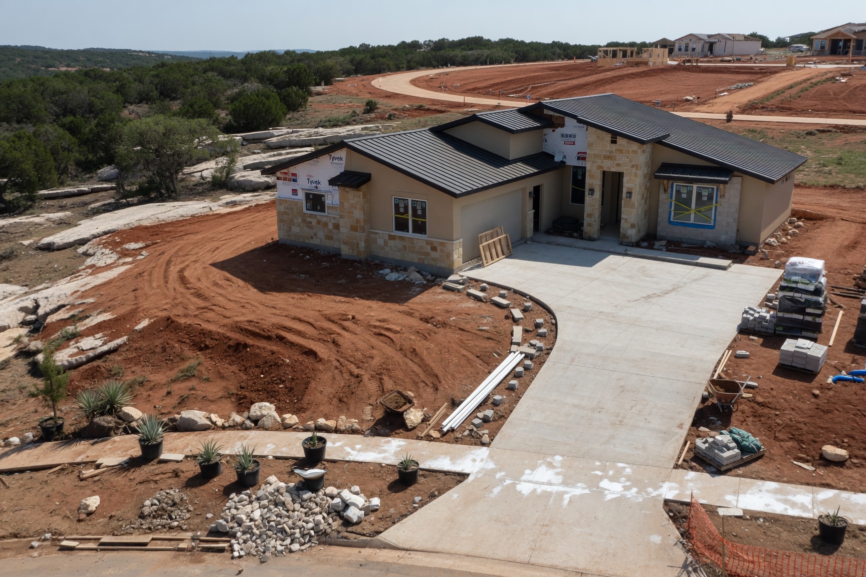 New construction home in Austin Texas qualifying for 2.5 percent commission cash back rebate