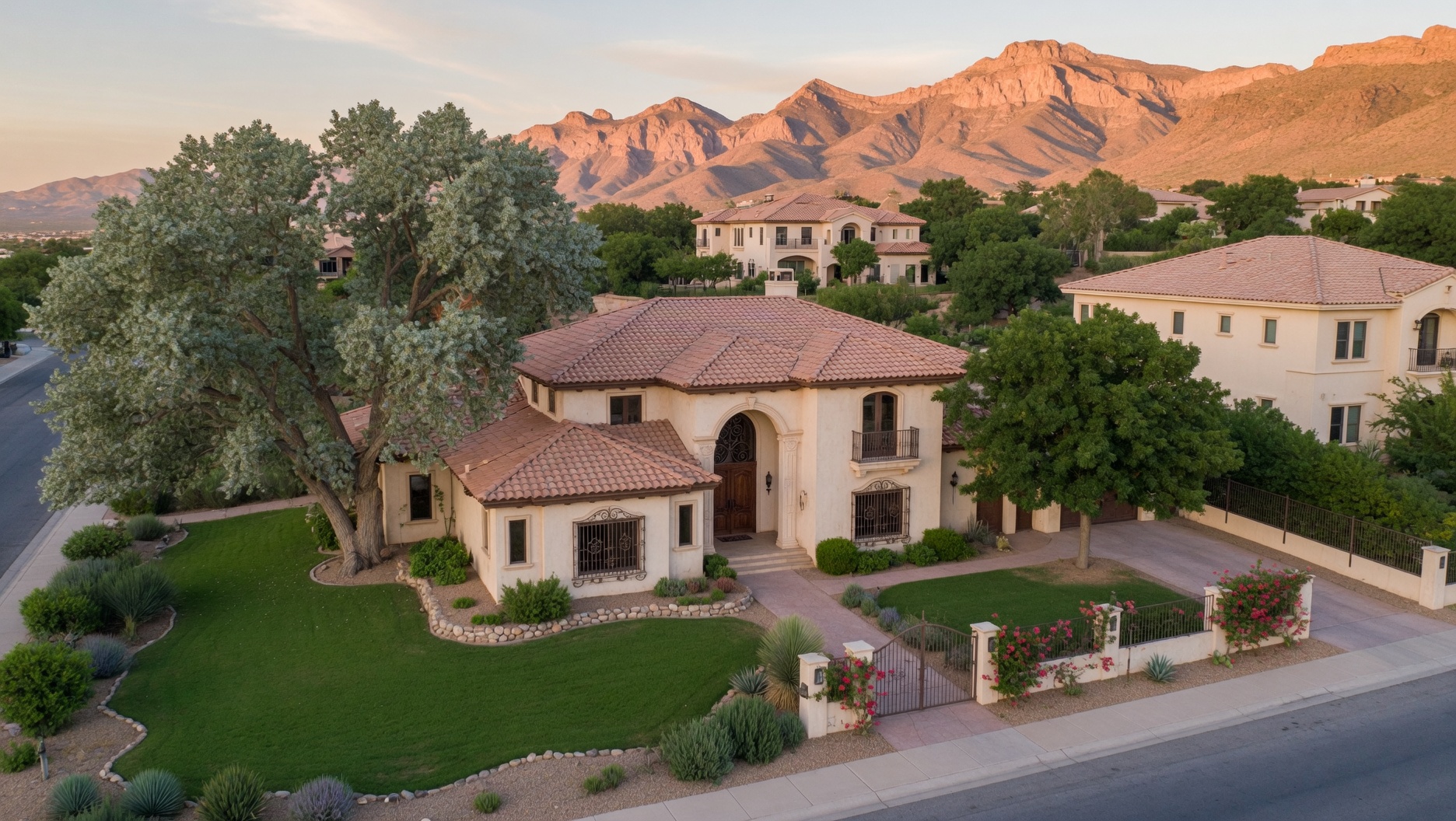 Upper Valley luxury homes in west El Paso Texas near Rio Grande