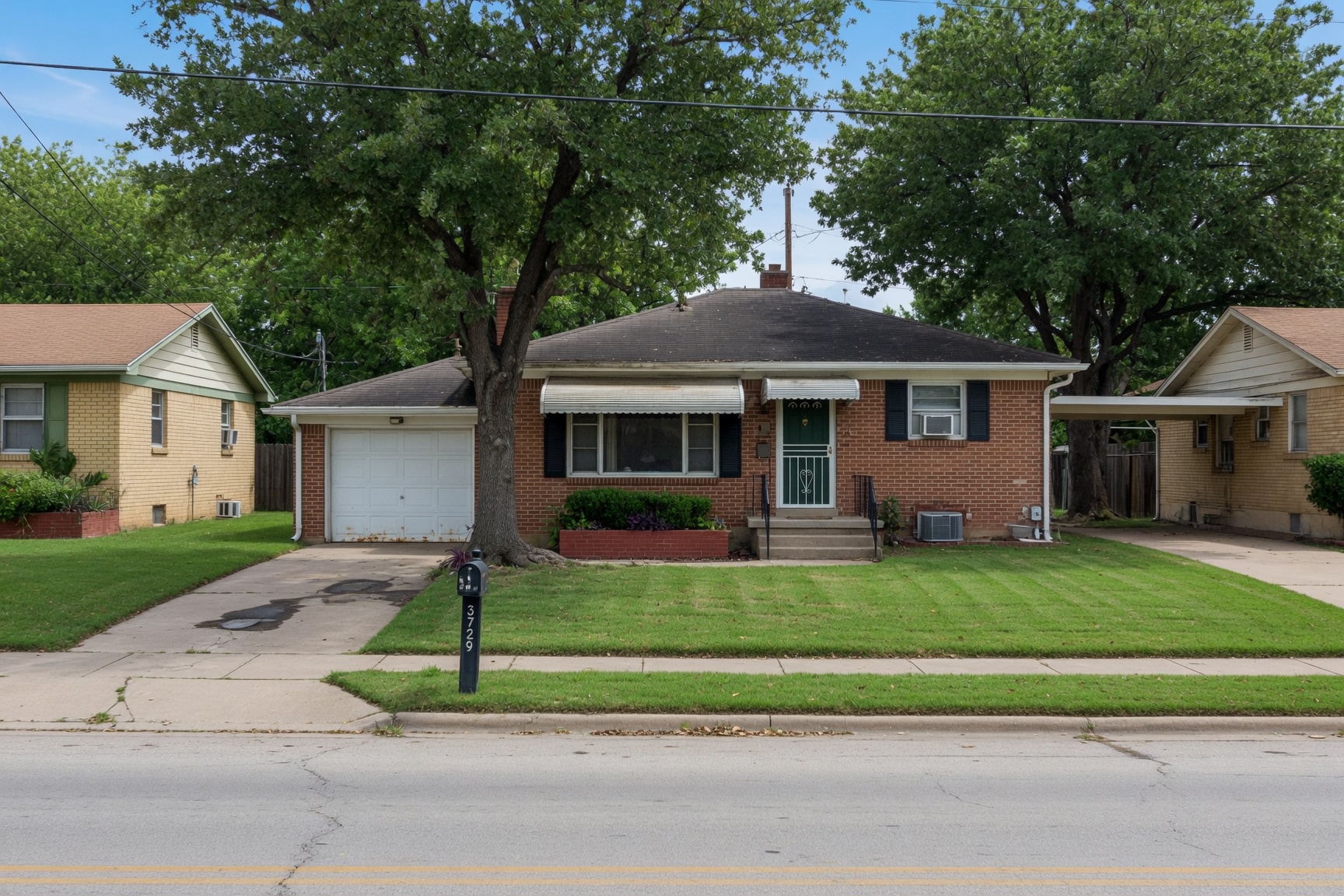 Established homes in Wedgwood Fort Worth Texas eligible for buyer commission cash back