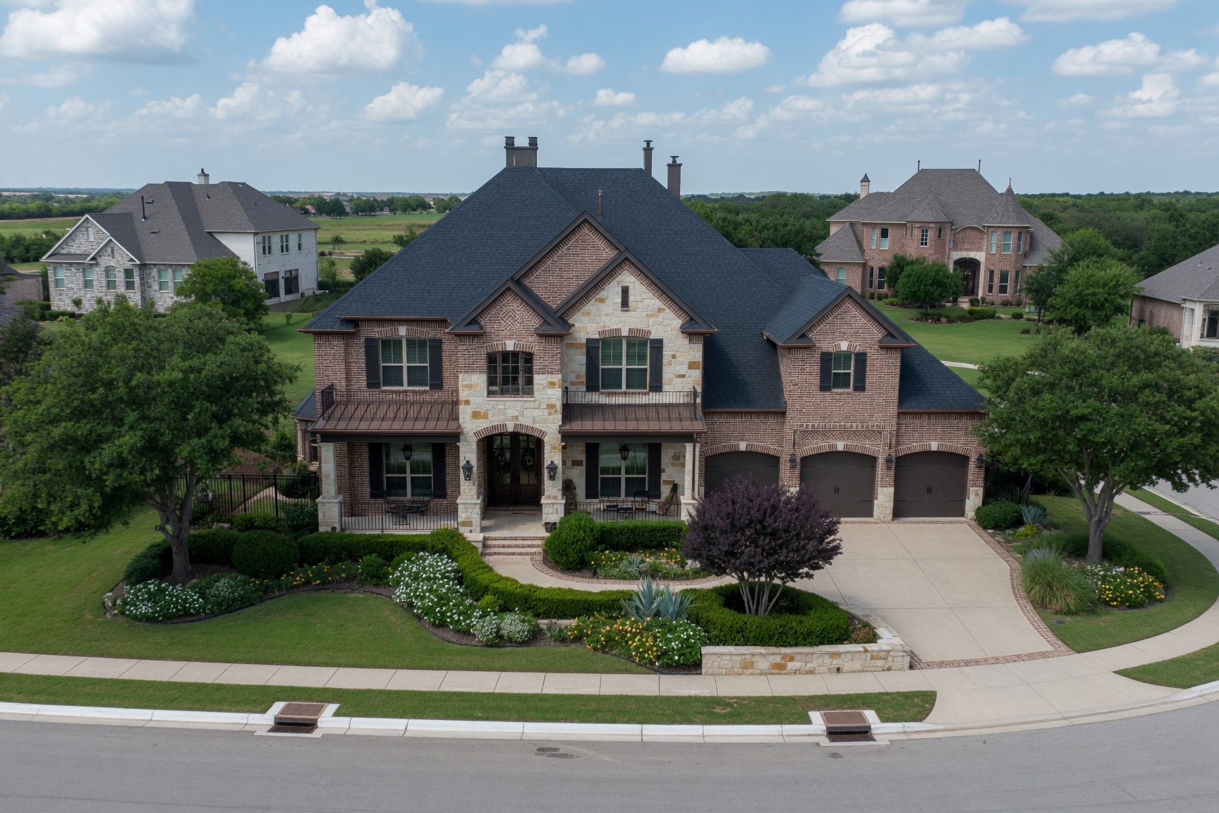 New construction homes in Phillips Creek Ranch Frisco Texas where buyers earn commission rebates