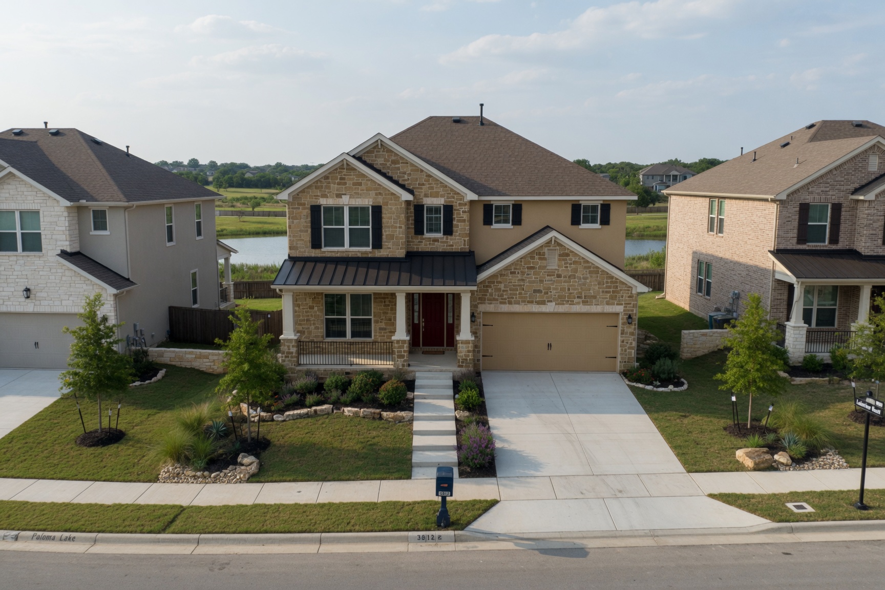 New construction homes in Paloma Lake Round Rock Texas where buyers earn commission rebates