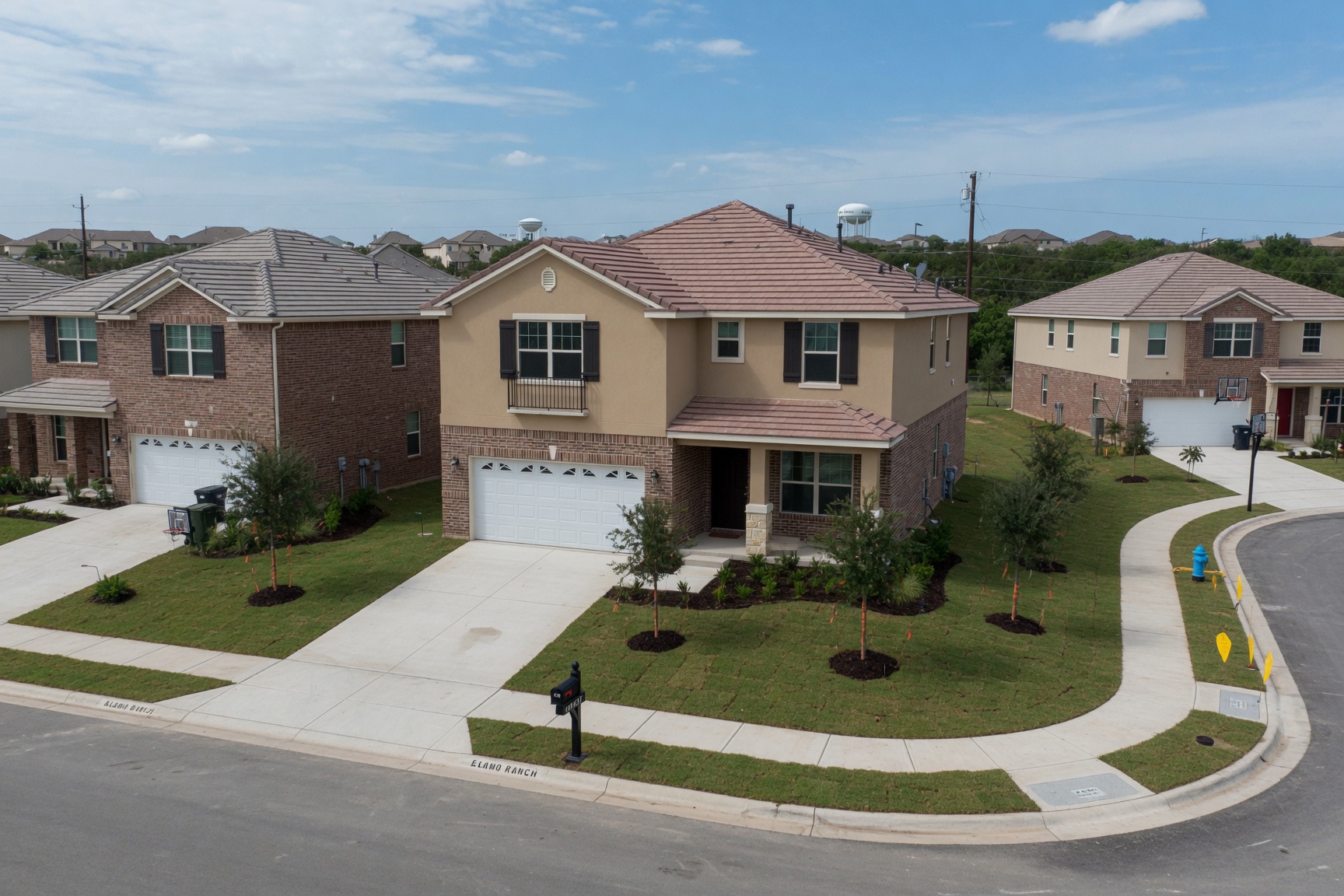 New construction homes in Alamo Ranch San Antonio Texas where buyers earn commission rebates